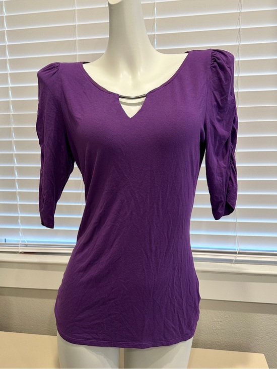 White House Black Market Tops - White House Black Market Purple V-Neck Puff Sleeve Top